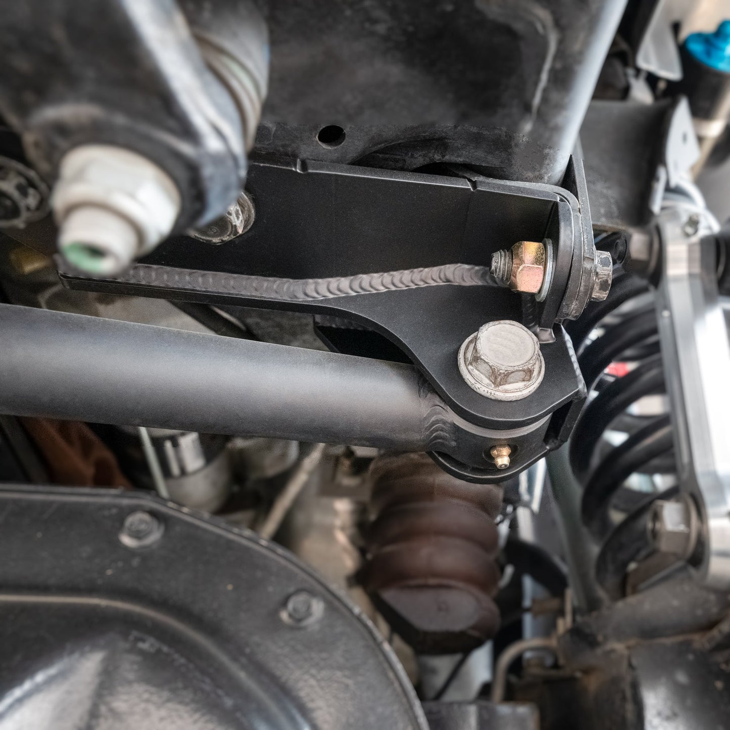Thuren 2019-2025 Ram 2500/3500/PW Track Bar Bracket