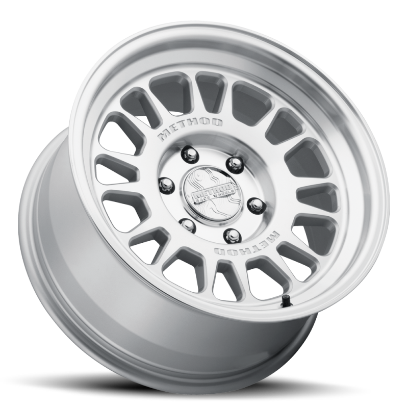 Method MR318 18x9 / 6x5.5 BP / 18mm Offset / 106.25mm CB Machined-Clear Coat