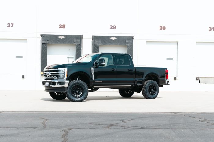 ReadyLift 2023+ Ford F-250 F-350 Super Duty 4x4 Diesel 3.5" Lift Kit
