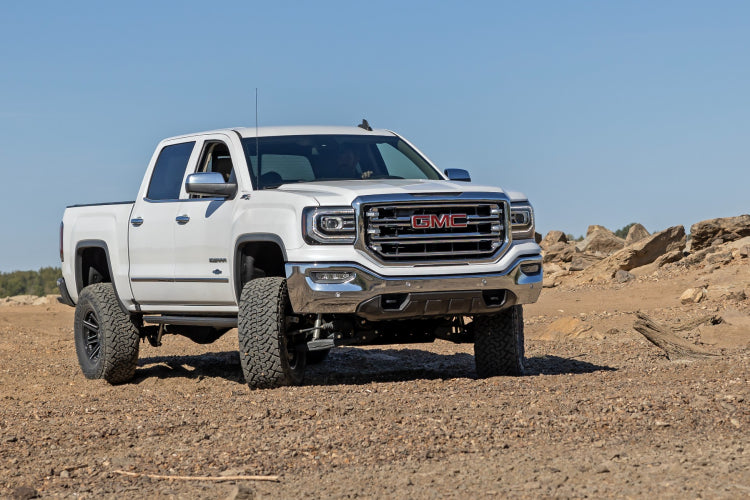 Rough Country 7 Inch Lift Kit | Forged UCA | Vertex Struts V2 Shocks | Chevy/GMC 1500 (16-18) With Stamped Steel LCA