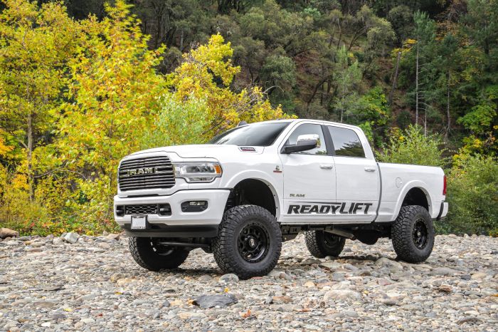 ReadyLift 2019-2023 RAM 2500 W/ FALCON SHOCKS AND RING AND CROSSMEMBER STANDARD OUTPUT DIESEL MOTOR