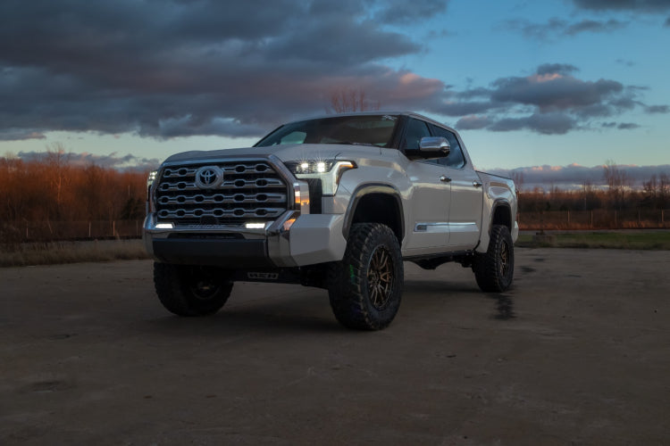 Rough Country 6 Inch Lift Kit | Toyota Tundra 4WD (2022-2025) With OE Black CV axles, With Air Ride