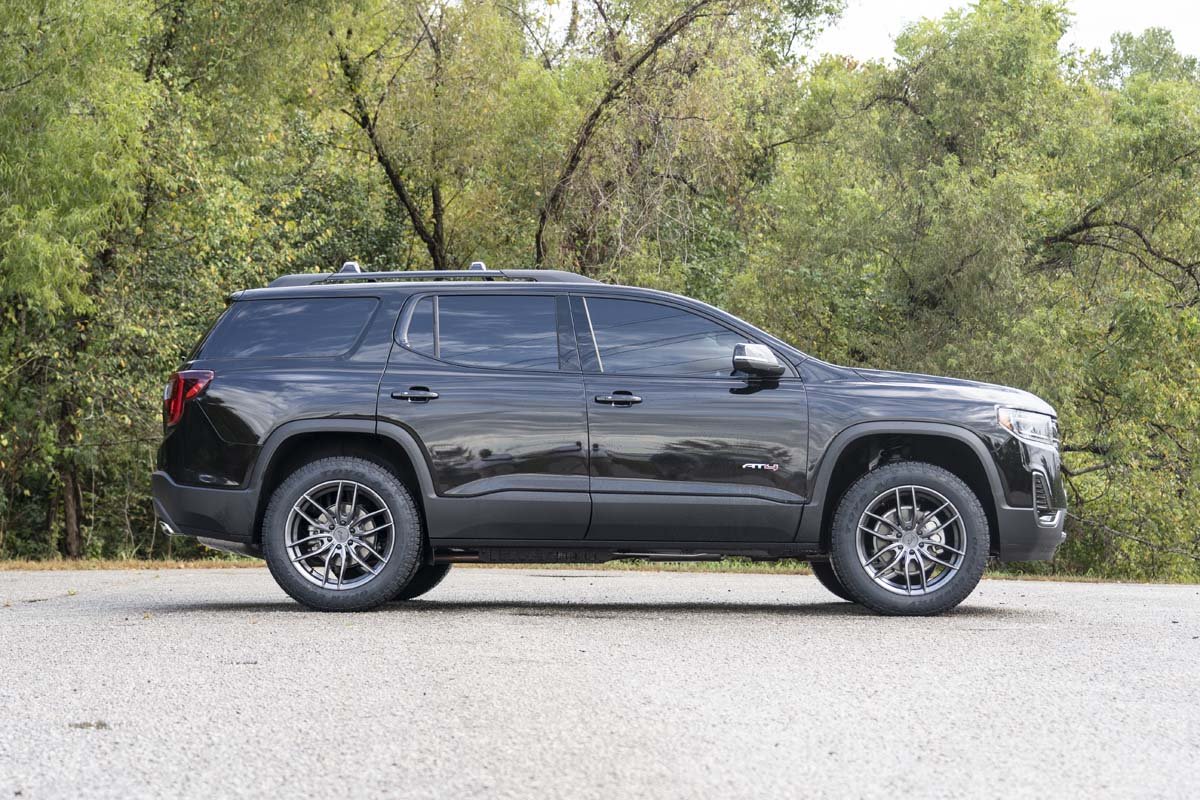 Rough Country 1.5 Inch Suspension Lift 17-20 Acadia 2WD/AWD