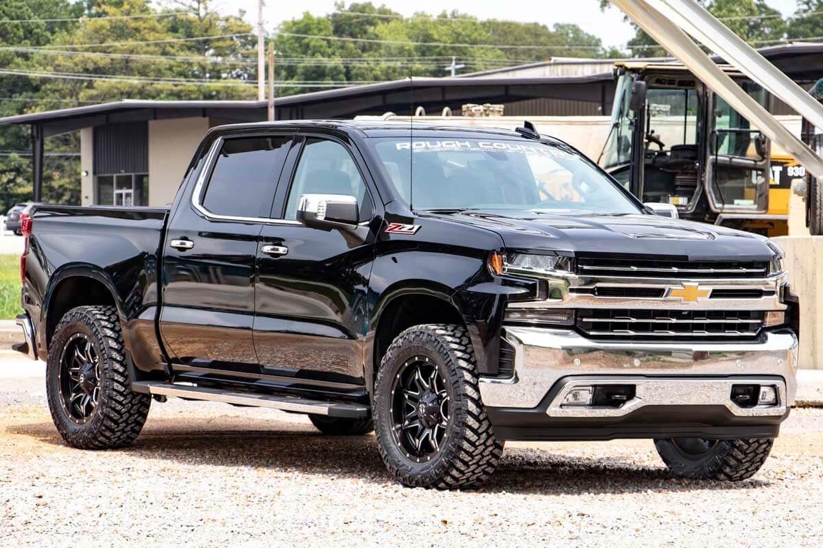 Rough Country 2 Inch Leveling Lift Kit 07-18 Avalanche 1500/07-20 SUV