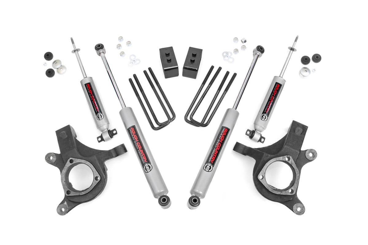 Rough Country 3 Inch Suspension Lift Kit 99-06 Silverado/Sierra 1500 2WD
