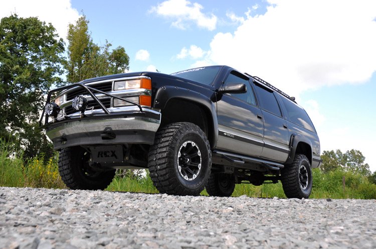 Rough Country 6 Inch Suspension Lift Kit N3 Shocks 95-99 Tahoe 92-99 C1500/K1500/Yukon 92-94 K5 Blazer