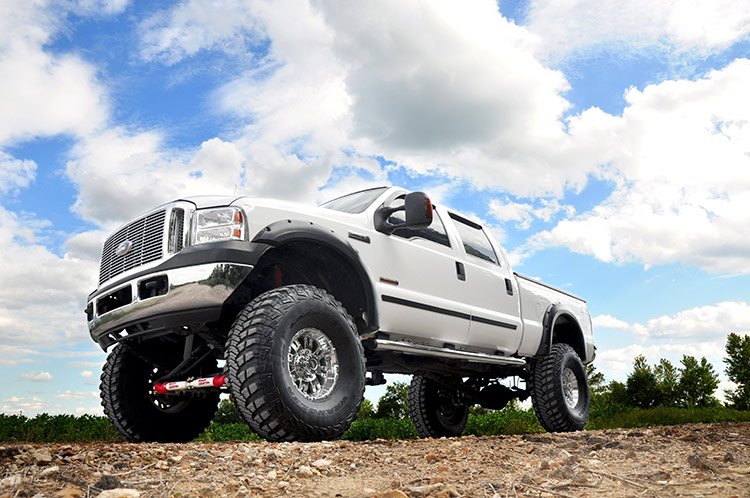 Rough Country 8 Inch Suspension Lift System 99-04 F-250 /F-350 Super Duty