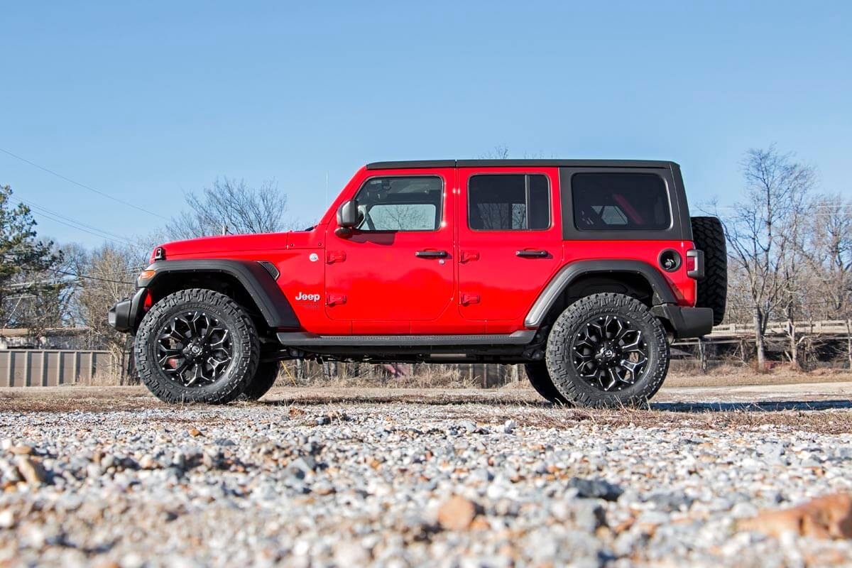 Rough Country 2.5 Inch Jeep Suspension Lift Kit 18-20 Wrangler JL 2/4 Door W/Premium N3 Shocks
