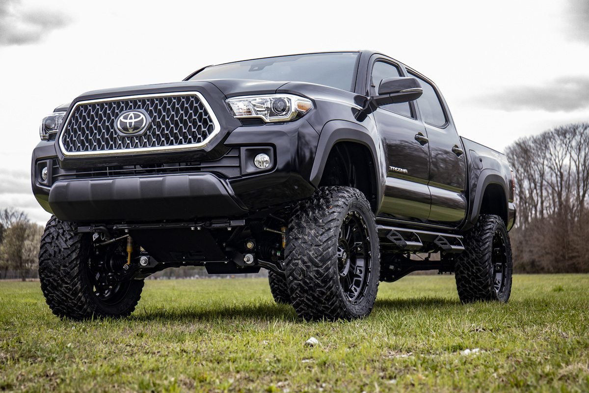 Rough Country 6.0 Inch Toyota Suspension Lift Kit w/ Vertex Coilovers and V2 Shocks (16-23 Tacoma 4WD/2WD)
