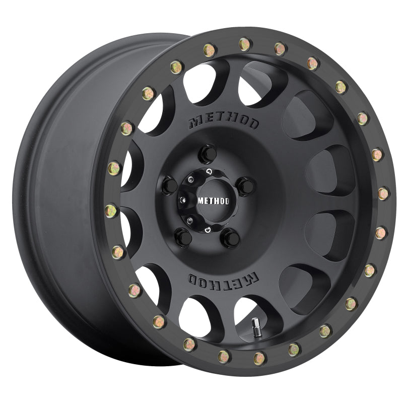 Method MR105 Beadlock 17x9 -38mm Offset 5x4.5 83mm CB Matte Black w BH-H24125 Wheel
