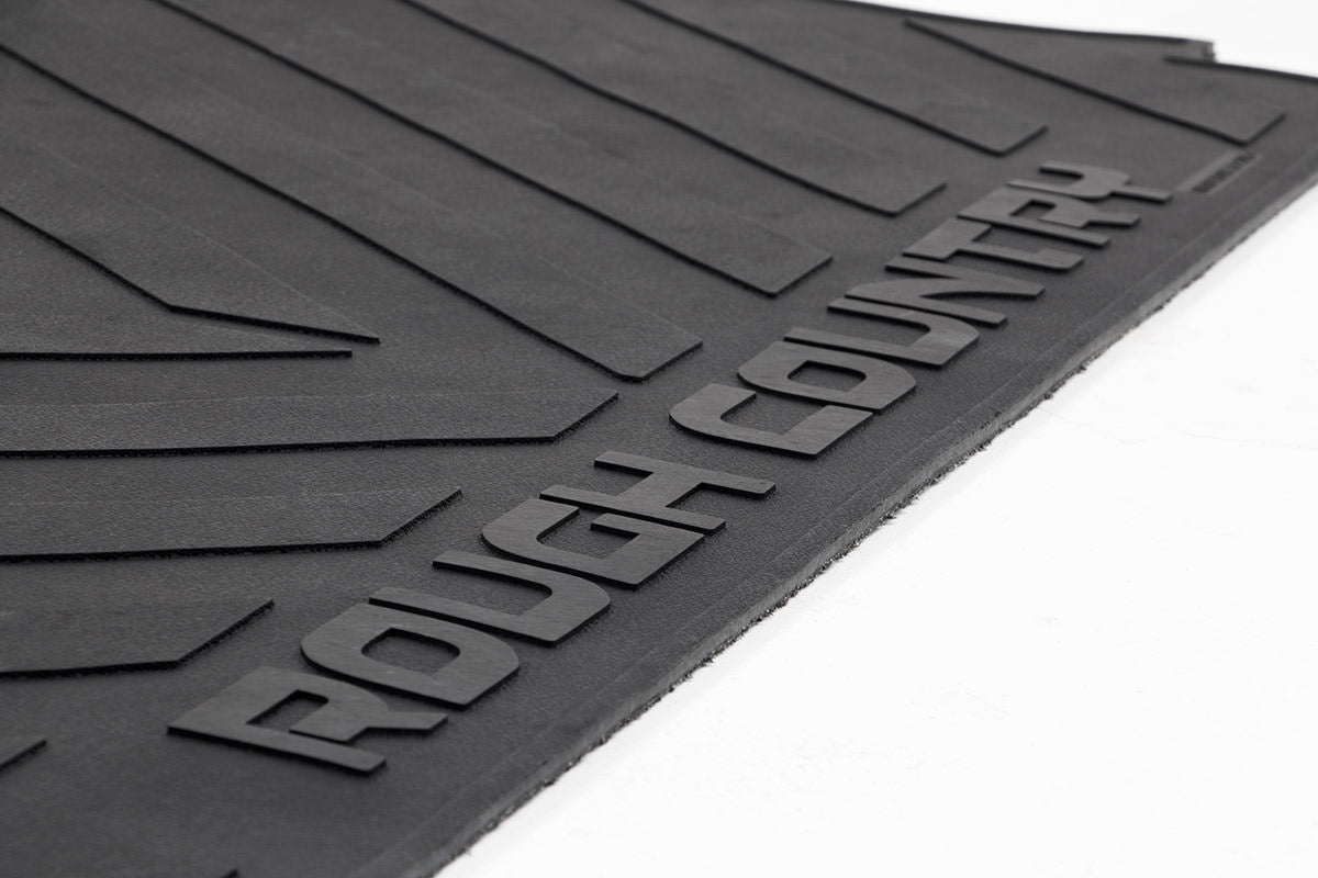 Rough Country Ford Bed Mat RC Logos 15-24 F-150 5.5ft Bed