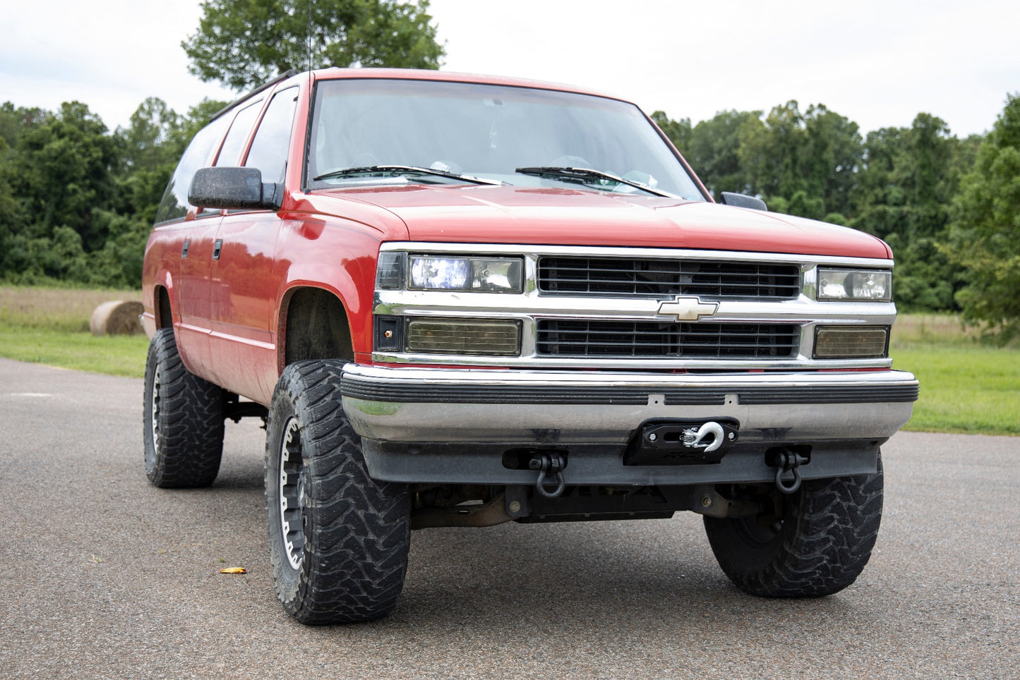 Rough Country GM Tow Hook to Shackle Conversion Kit w/ D-Ring and Rubber Isolators (88-98 C1500/K1500)