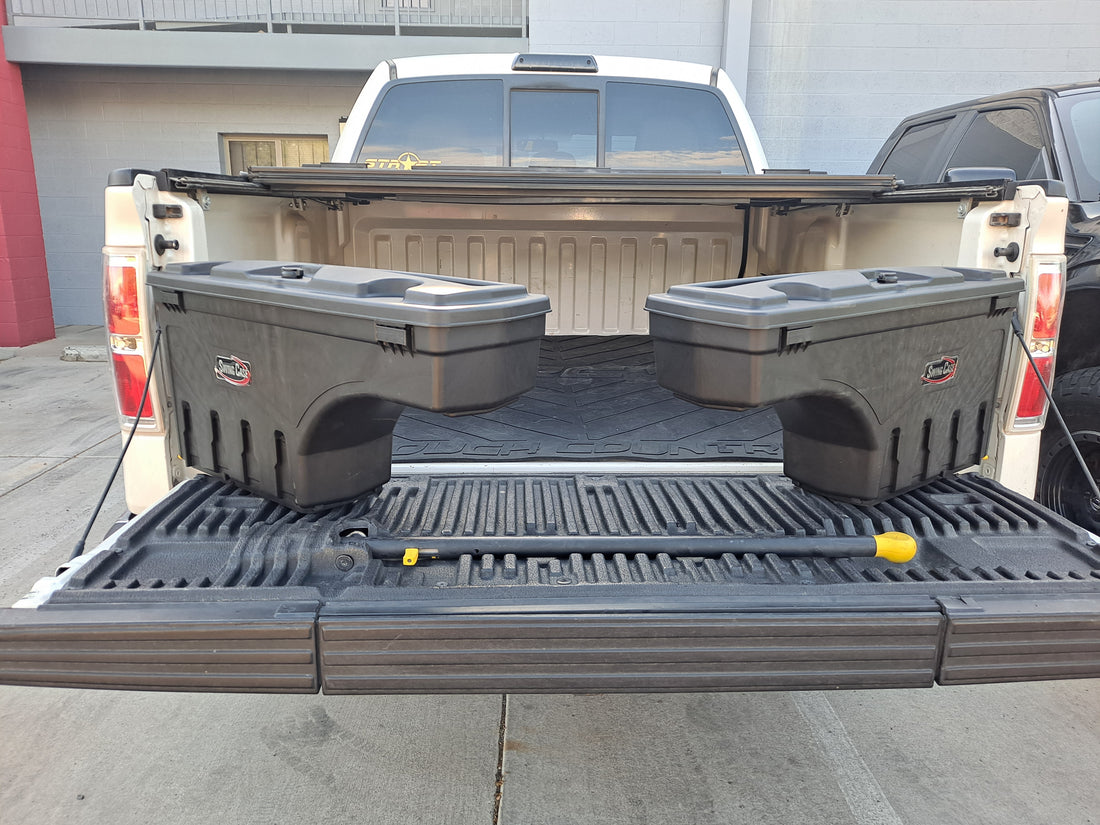 2013 F150 Undercover Swing Case, Rough Country Bed Mat And Recovery Gear