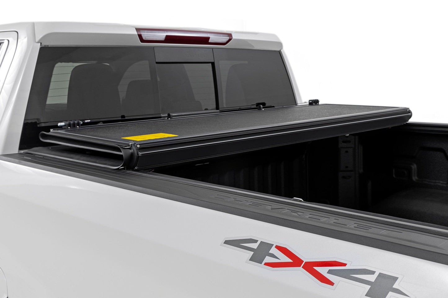 Rough Country Low Profile Hard Tri-Fold Tonneau Cover 19-26 GM 1500 5.8 Foot Bed