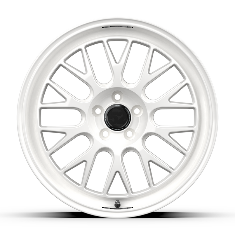 fifteen52 Holeshot RSR 19x9.5 5x114.3 38mm ET 73.1mm Center Bore Rally White