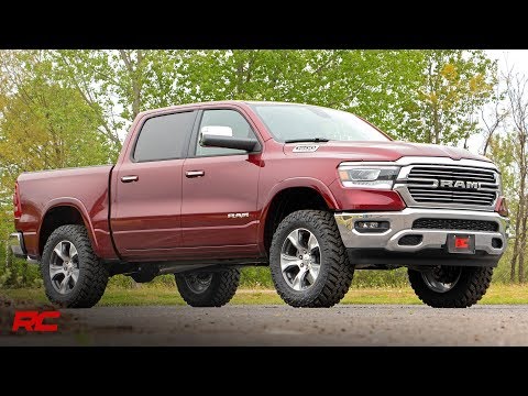 Rough Country 3.5 Inch Ram Bolt-On Lift Kit w/ M1 Struts and Rear Shocks (19-23 Ram 1500 4WD)