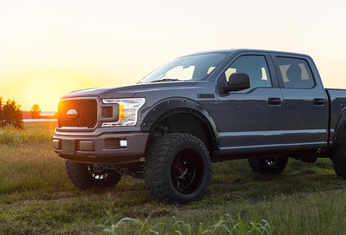 Fender Flares | Defender | PQ Race Red | Ford F-150 2WD/4WD (2015-2020)
