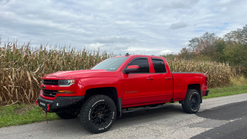 Fishbone Offroad 07-18 Chevrolet Silverado 1500/2500/3500 Double Cab Oval Side Steps -Black Textured