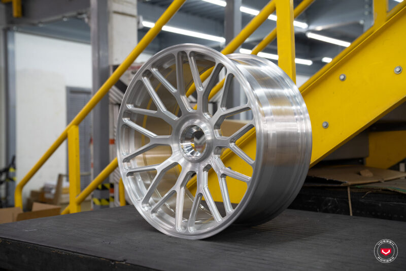Vossen GEN-03 - CENTER LOCK - 20x10.5 - ET25 - 5x120 - 67.00 - AGGR. PLATE - BRUSHED GLOSS CLEAR