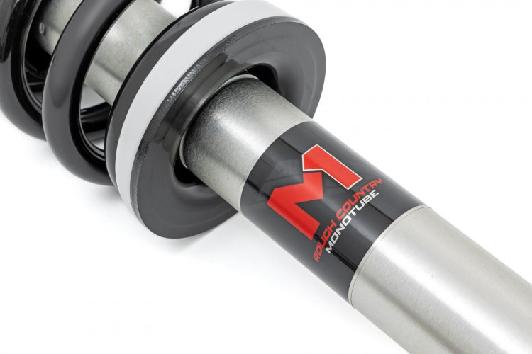 Rough Country M1 Loaded Strut Pair | 2.5 Inch | Toyota Tacoma 2WD/4WD (1995-2004)