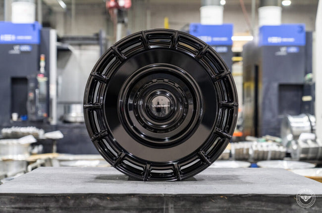 Vossen Forge X Urban UV-5 / 23X10 / ET32 / 5x120 / Gloss Black / Range Rover Fitment
