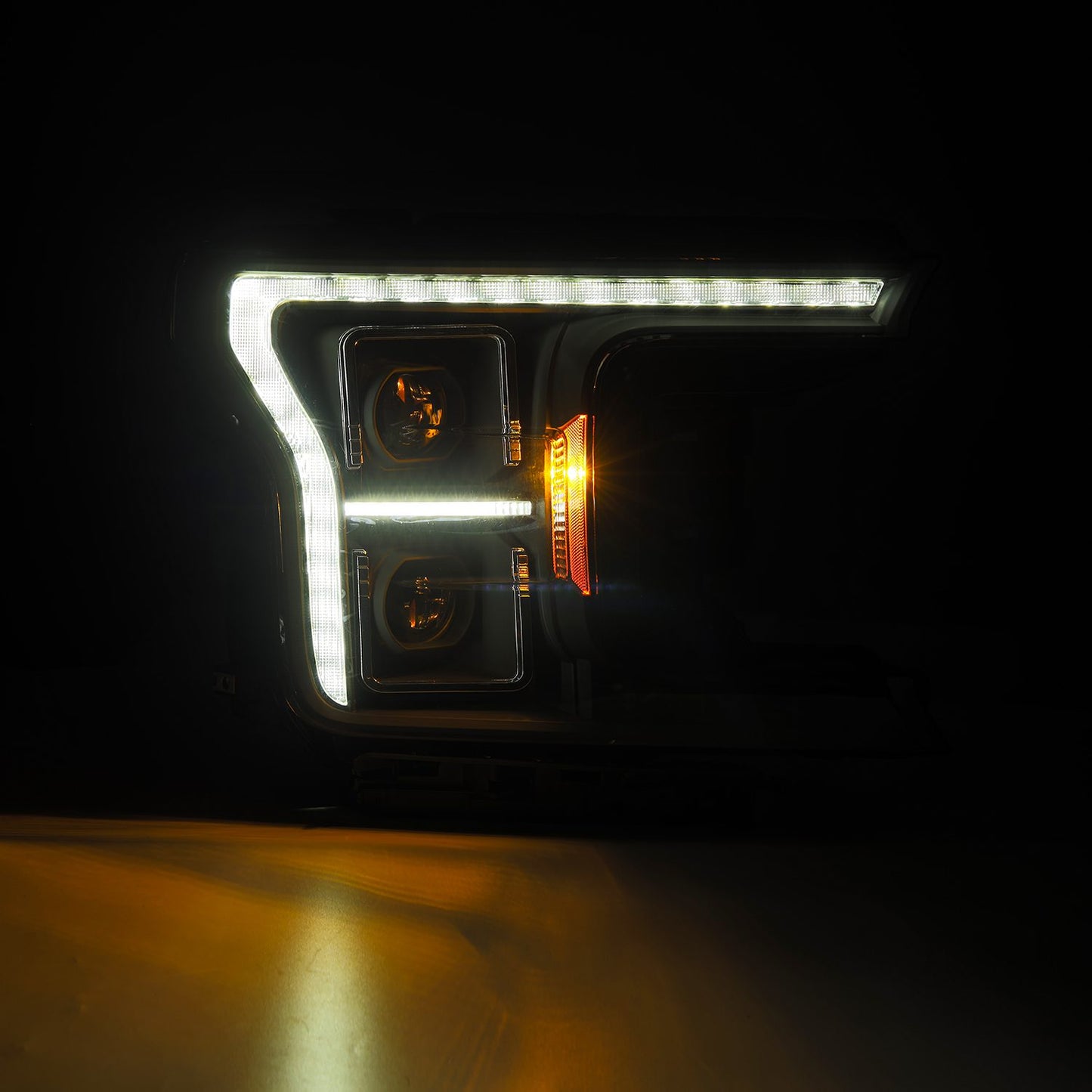 AlphaRex 18-20 Ford F-150 LUXX LED Proj HL Blk Actv Lgt Seq Sig SB DRL
