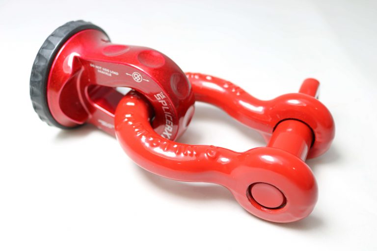FACTOR 55 Crosby Shackles 3/4" Red