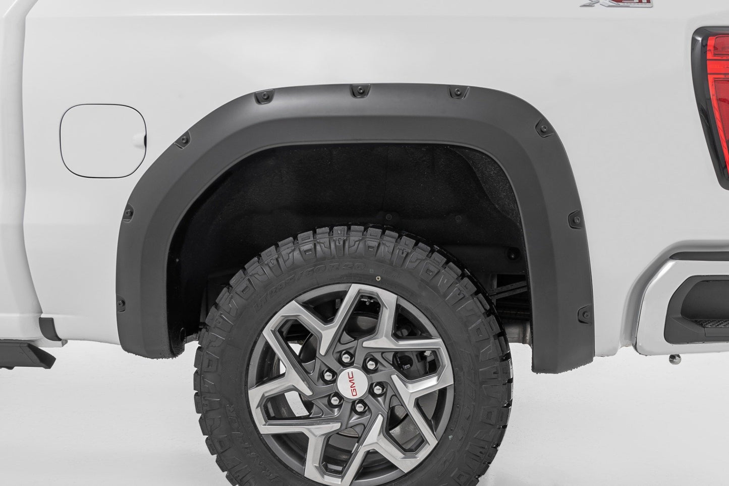 Fender Flares | 5IS Silver Ice | GMC Sierra 1500 2WD/4WD (2019-2026)