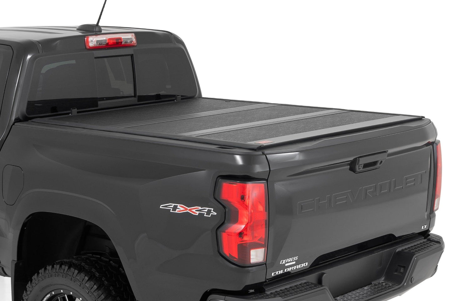 Rough Country Low Profile Hard Tri-Fold Tonneau Cover 15-26 Colorado/Canyon 5 Foot Bed