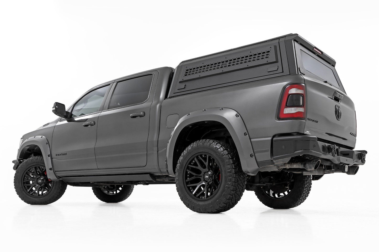 Power Running Boards | HT-Series | Crew Cab | Ram 2500 (11-26)/3500 (11-25)