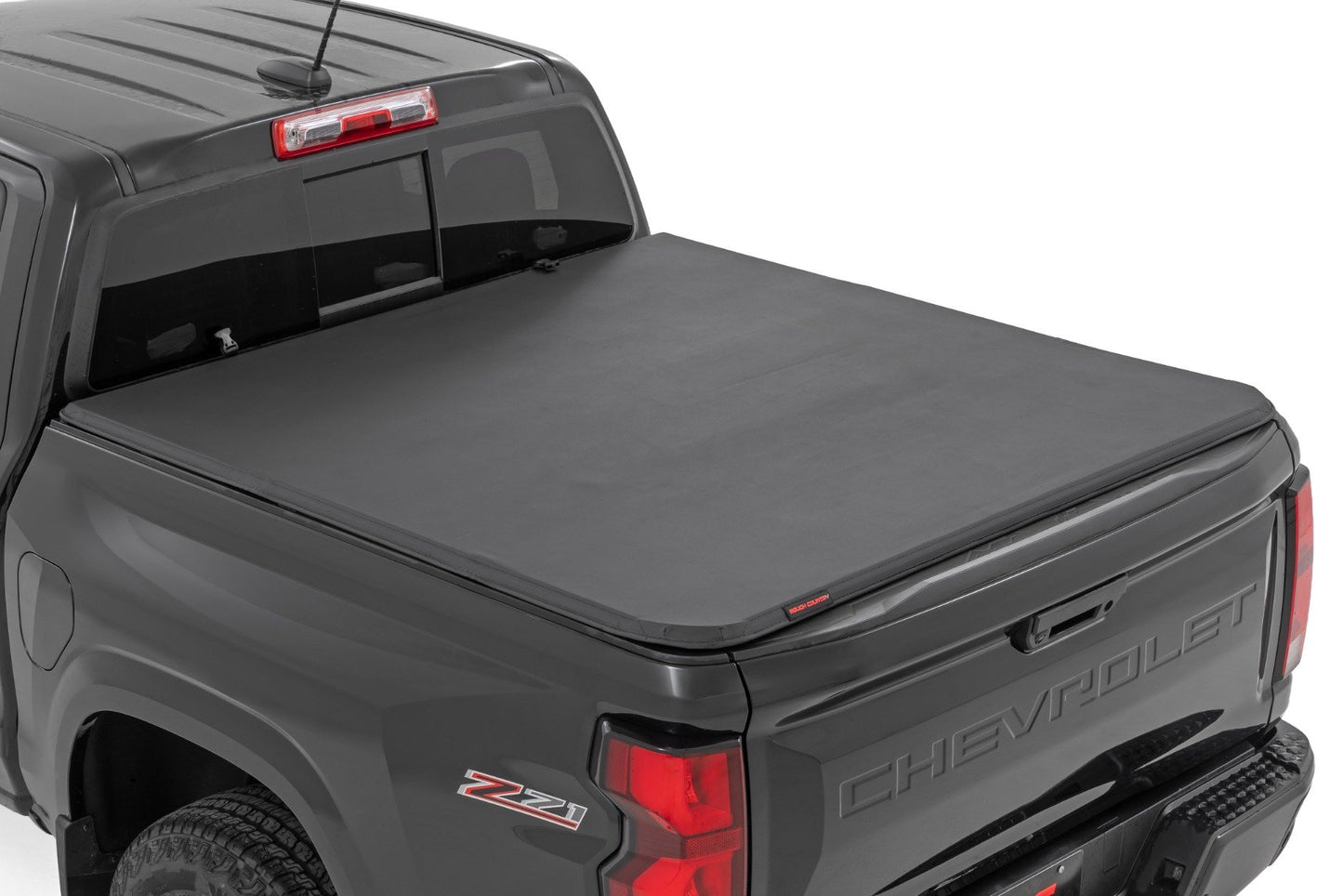 Soft Tri-Fold Bed Cover | 5' Bed | Chevy/GMC Canyon (23-25)/Colorado (23-26)