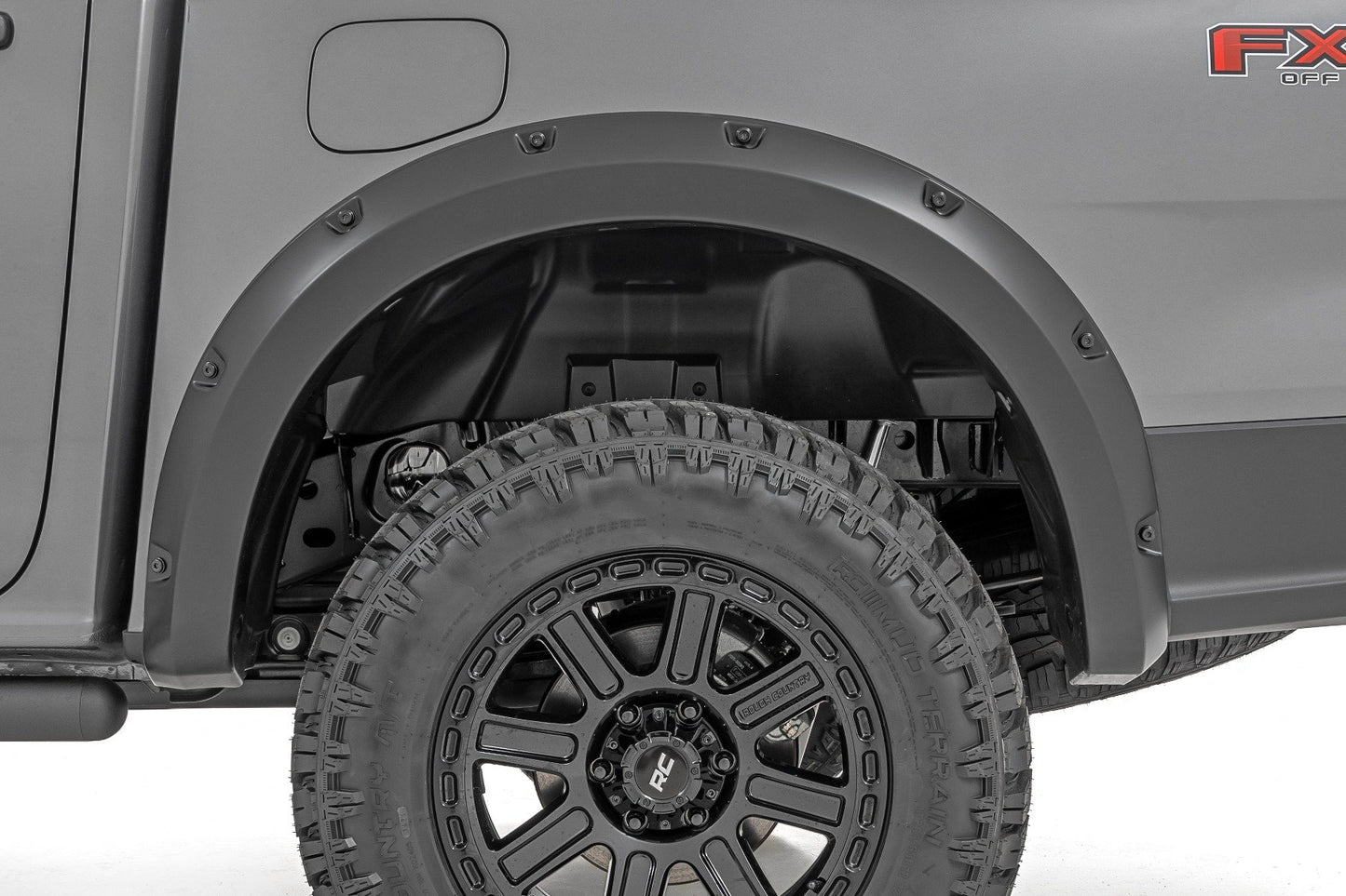 Pocket Fender Flares | JS Iconic Silver | Ford Ranger 2WD/4WD (2024-2025)