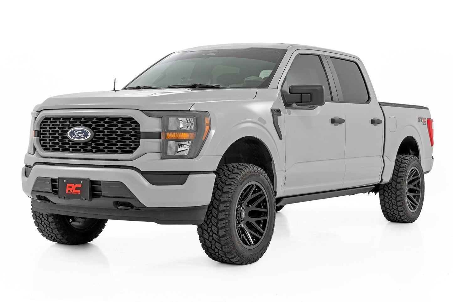 Power Running Boards | HT-Series | Crew Cab | Ford F-150/Lightning/250/350/Raptor (15-26)