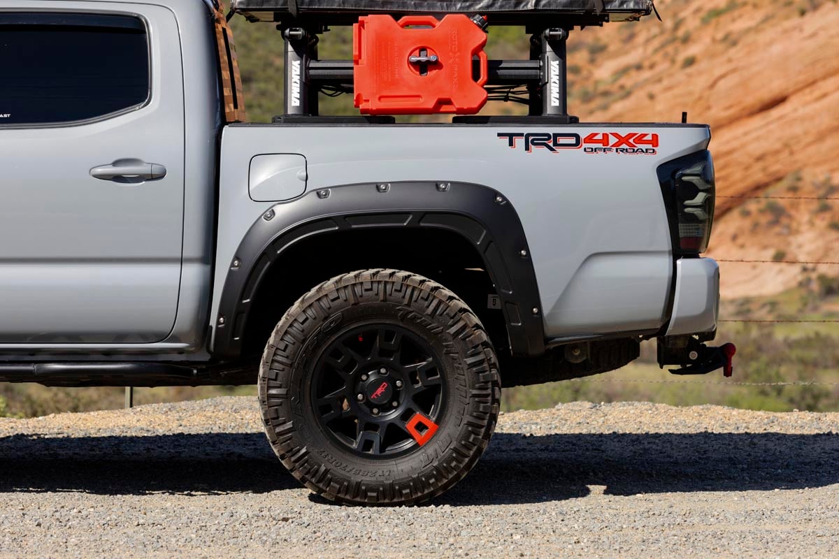 Fender Flares | Defender | 8W7 Blue Crush | Toyota Tacoma 2WD/4WD (2016-2023)