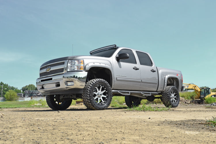Rough Country Chevy Silverado & GMC Sierra 1500 4WD (2007-2013) 6.0 Inch Lift Kit w/ M1 Loaded Struts and M1 Shocks
