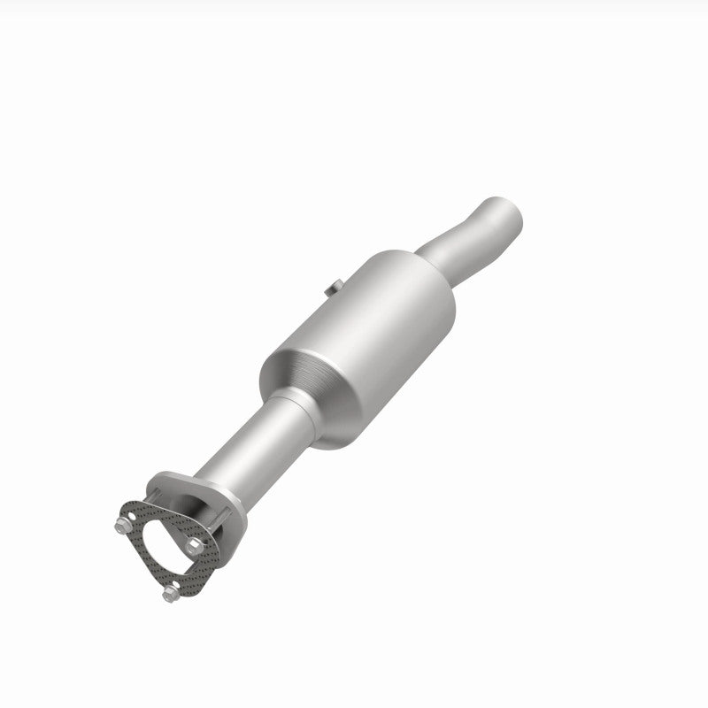 MagnaFlow 16-19 Ford E-450 Super Duty Base V10 6.8L Underbody Direct-Fit Catalytic Converter