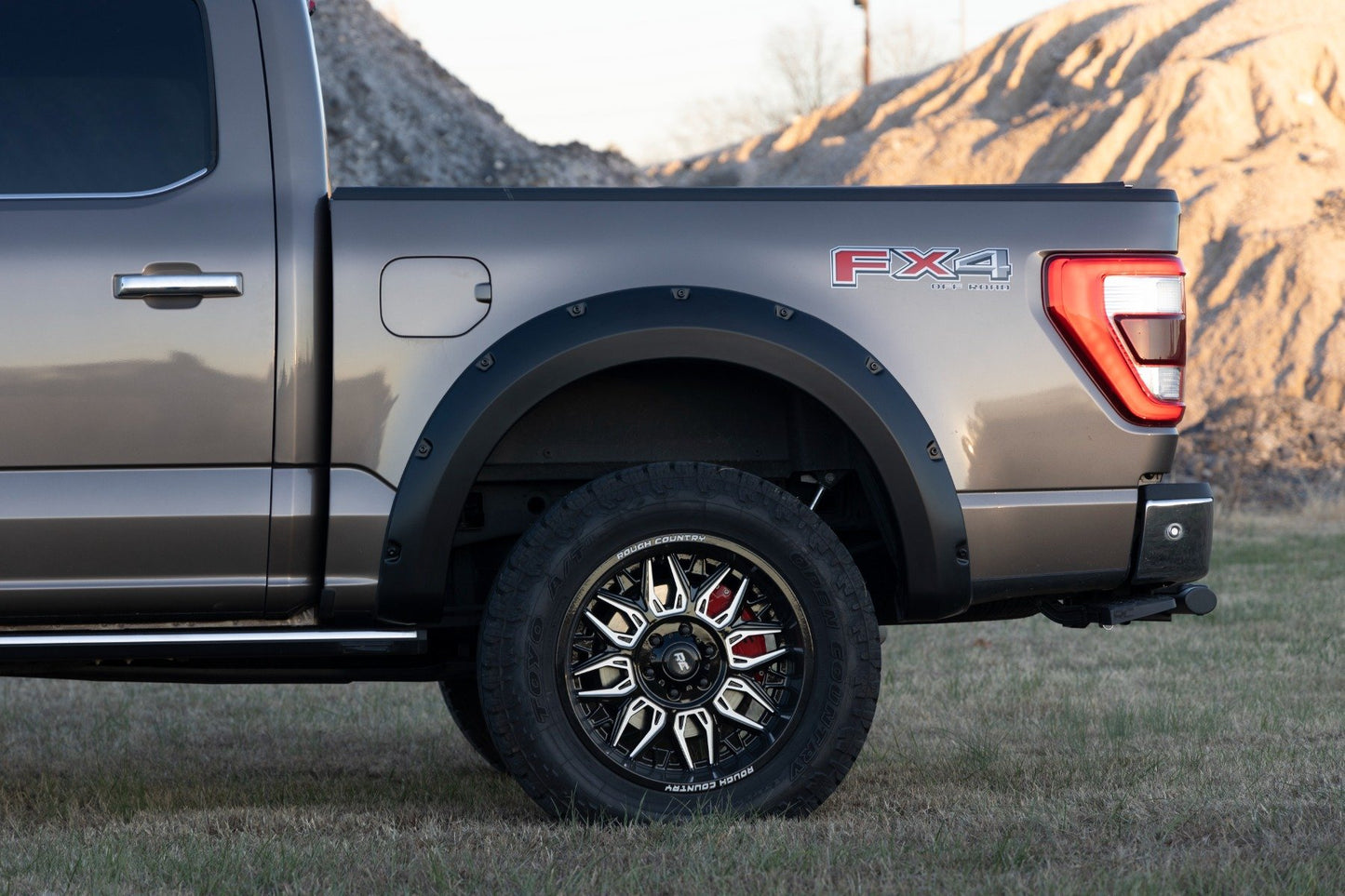 Pocket Fender Flares | M7 Carbonized Gray | Ford F-150 2WD/4WD (2021-2025)