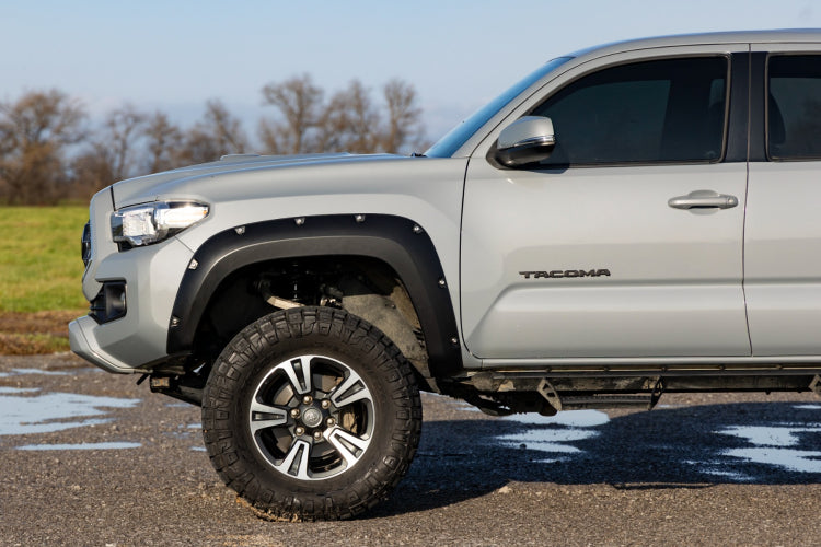 Rough Country Pocket Fender Flares | Super White | Toyota Tacoma (16-23)