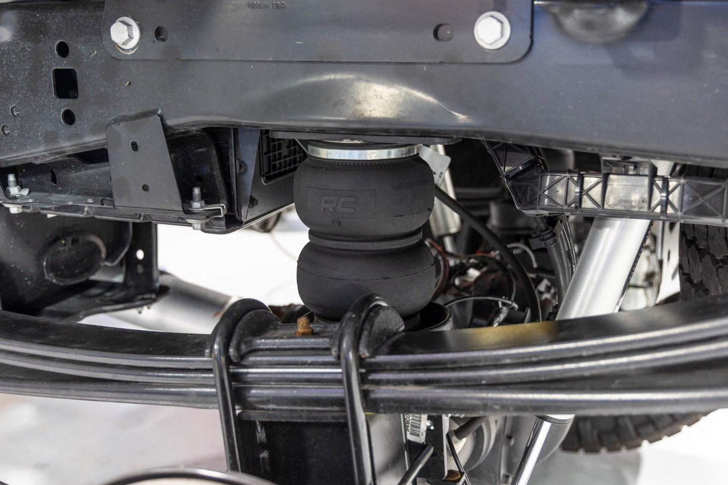 Air Spring Kit | Ford F-250/F-350 Super Duty 4WD (2017-2026)