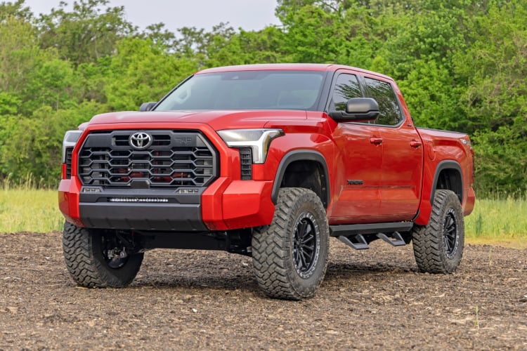 Rough Country 6 Inch Lift Kit | Toyota Tundra 4WD (2022-2025) With OE Black CV axles, Without Air Ride, With Auto Headlights