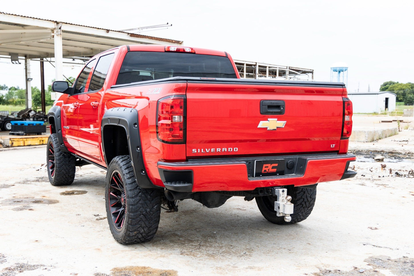 Fender Flares | Defender l 5'9" Bed  | GB8 Mosaic Black | Chevy Silverado 1500 (14-18 & Classic)