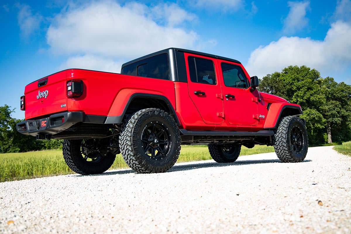 3.5 Inch Lift Kit | Spacers | V2 | Jeep Gladiator JT 4WD (2024-2025)