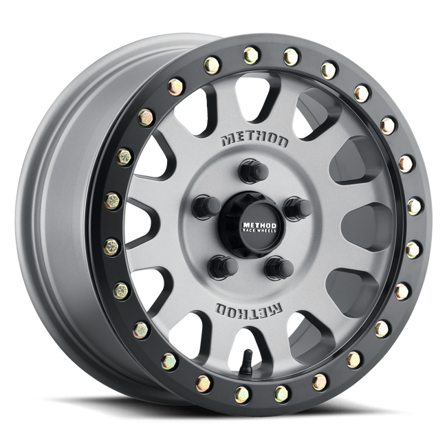 Method MR401 UTV Beadlock 15x7 5+2 38mm Offset 5x4.5 72 CB Titanium - Matte Black Ring Wheel