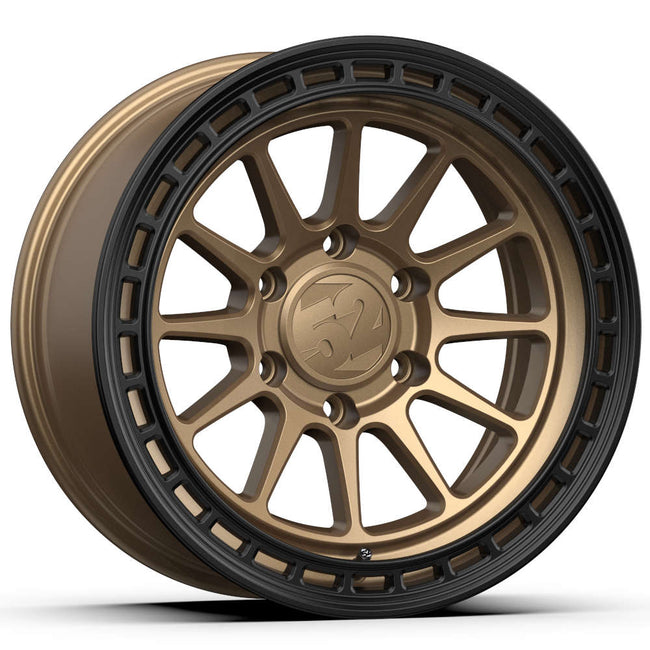 fifteen52 Range HD 17x8.5 6x135 0mm ET 87.1mm Center Bore Desert Bronze Wheel