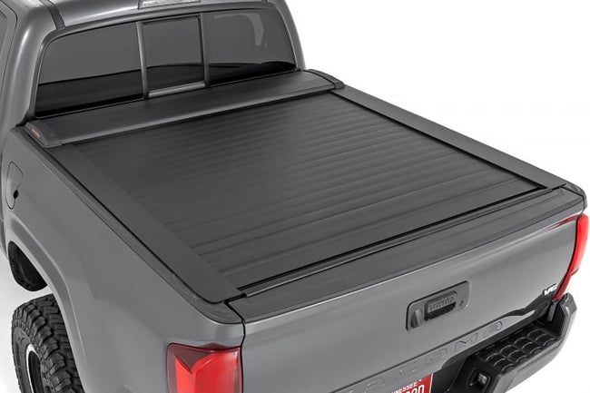 Rough Country Retractable Bed Cover | 5' Bed | Double Cab | Toyota Tacoma (16-23)