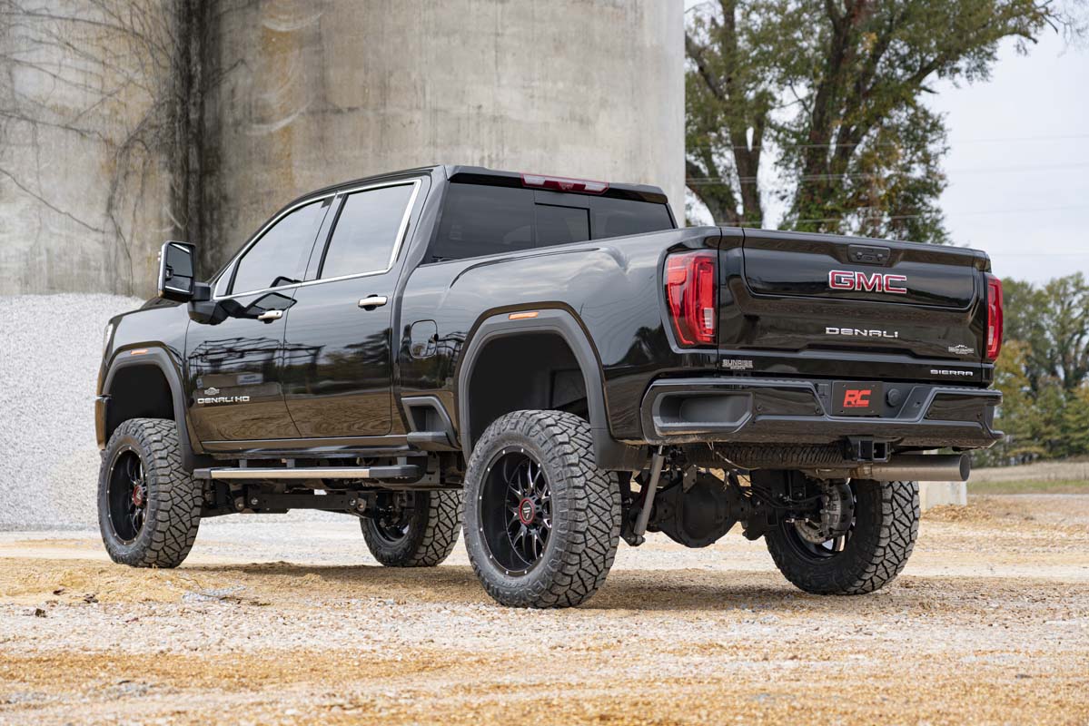 Rough Country 7.0 Inch GM NTD Suspension Lift Kit Vertex 2020-2025 2500HD, 3500HD w/o Overload Leaf Springs
