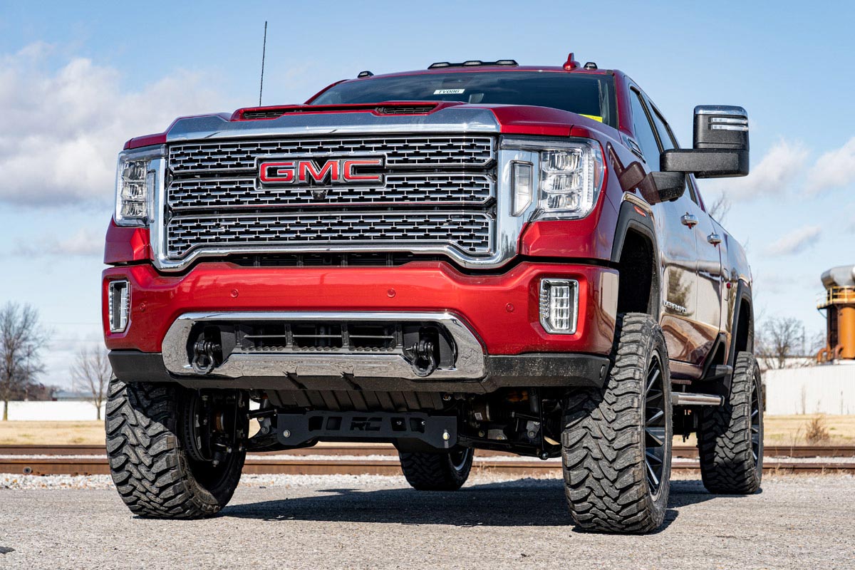 Rough Country 5.0 Inch GM NTD Suspension Lift Kit (2020 2500HD)