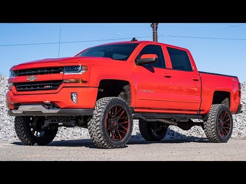 Rough Country Chevy/GMC Cold Air Intake W/ Pre-Filter Bag (14-18 1500 PU 5.3L, 6.2L)