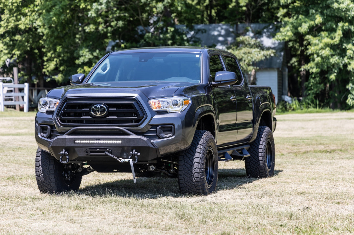 Rough Country Front Bumper Hybrid with 9500-Lb Pro Series Winch and 20 Inch LED Light Bar 16-22 Toyota Tacoma 4WD