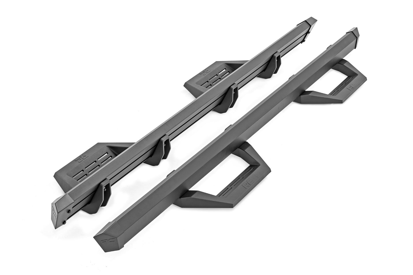 Rough Country SRX2 Adjustable Aluminum Step Crew Cab 19-22 Chevy/GMC 1500/2500HD 2WD/4WD